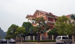 Hiện trường vụ ốp mìn tại nhà riêng Giám đốc Than Hạ Long